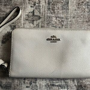 Coach Cream Wristlet with Strap